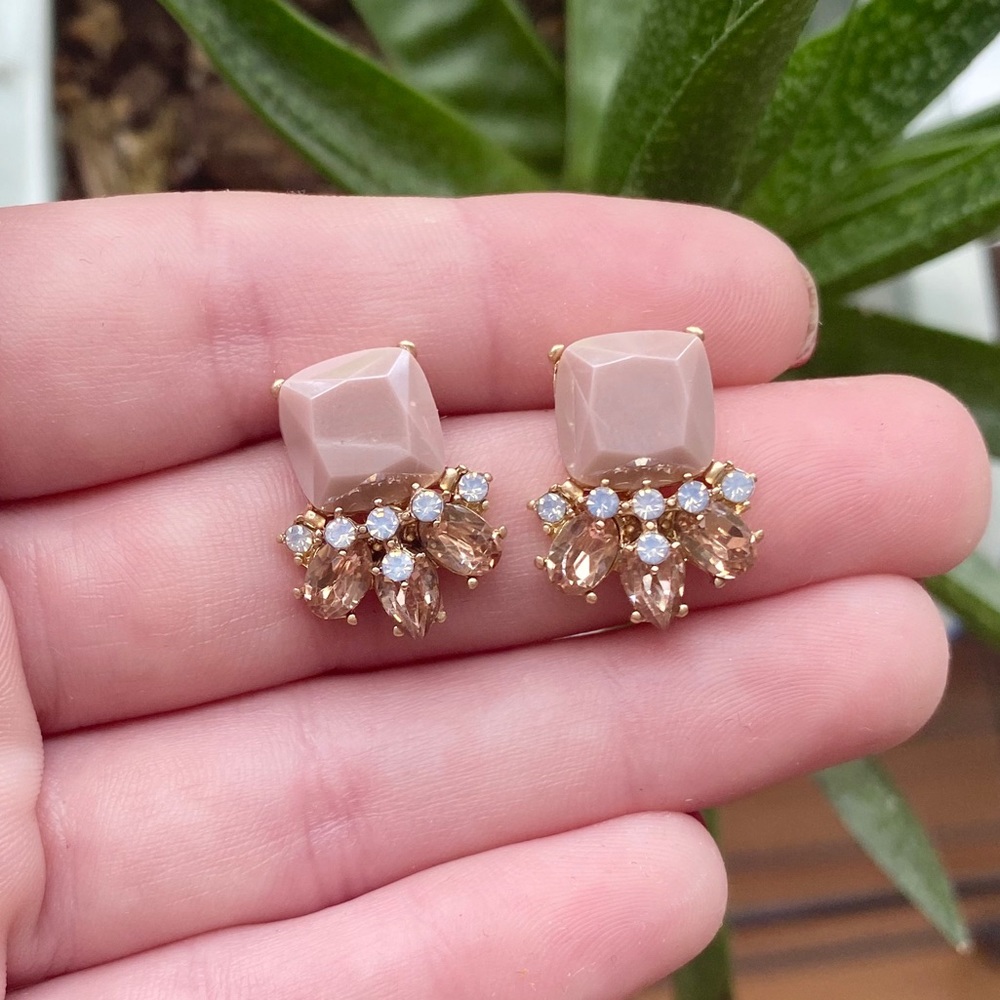 Anthropologie Blush Pink and Champagne Cluster Stud Earrings